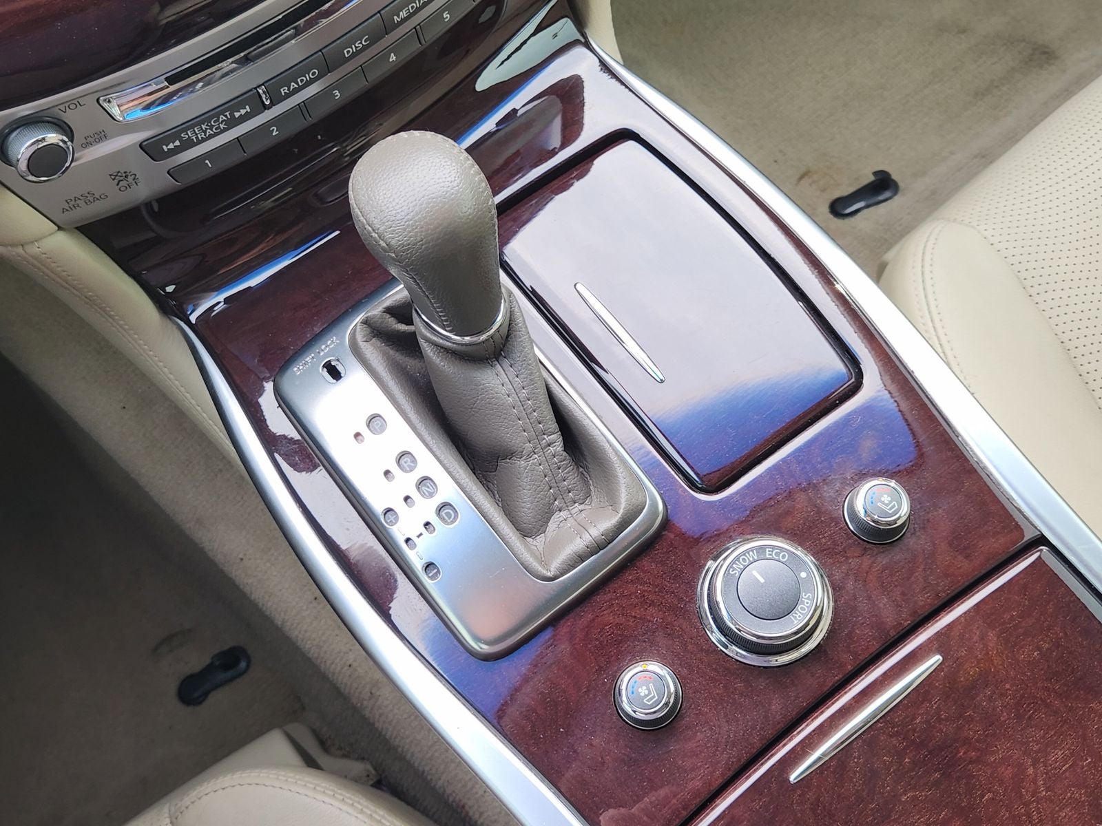 2018 INFINITI Q70L 3.7