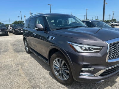 2024 INFINITI QX80 LUXE