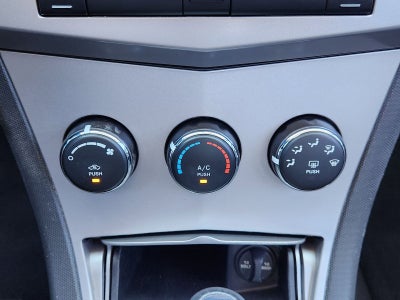 2010 Chrysler Sebring Limited