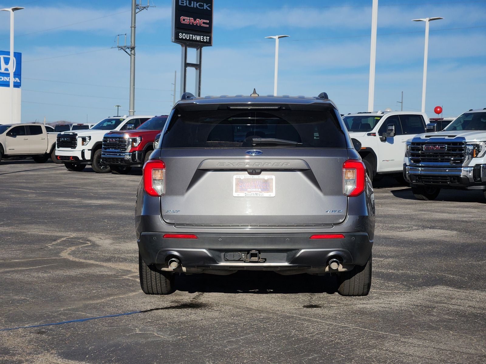 2022 Ford Explorer XLT