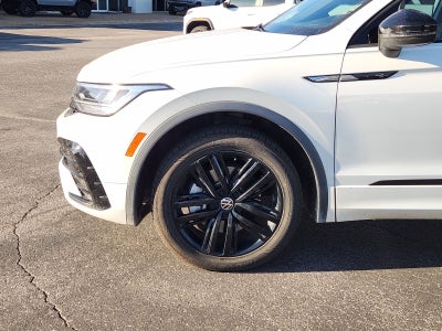 2022 Volkswagen Tiguan 2.0T SE R-Line Black