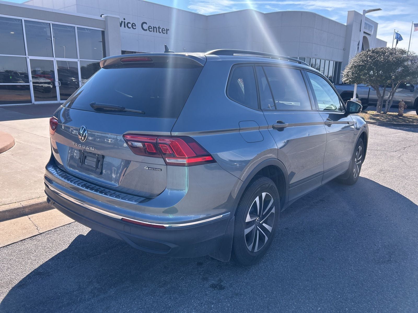 2023 Volkswagen Tiguan 2.0T S