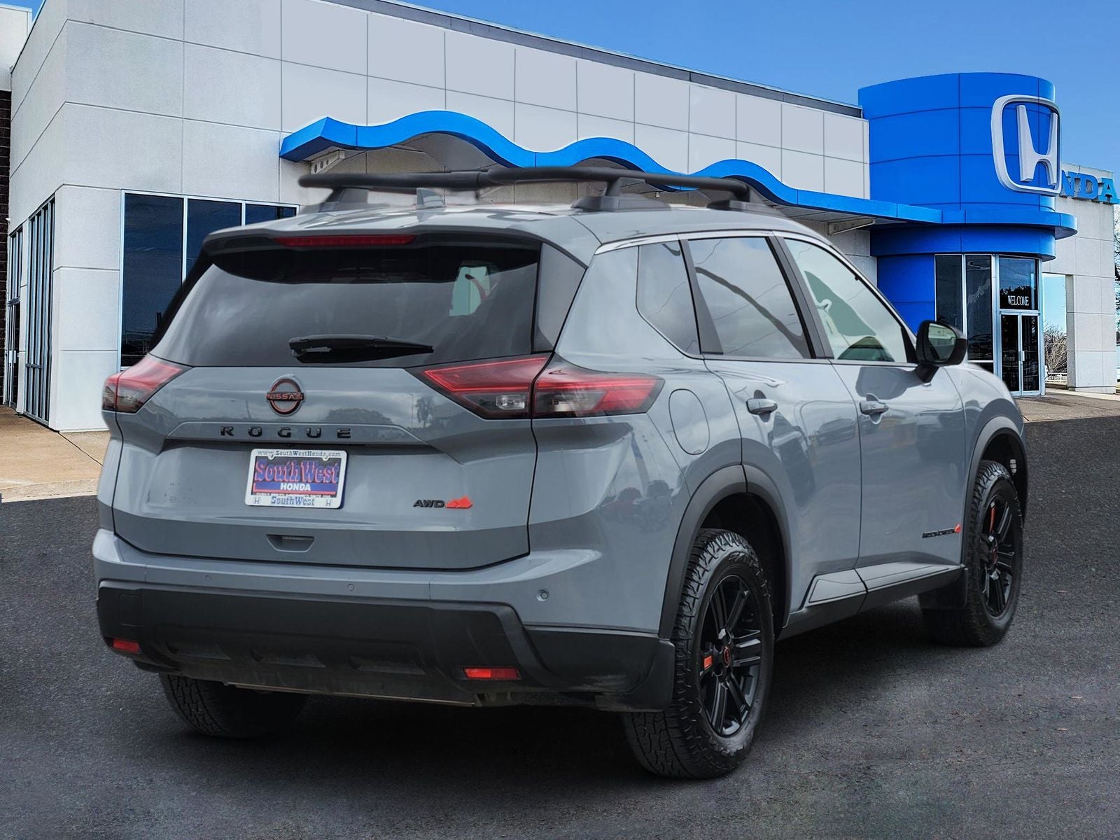 2025 Nissan Rogue Rock Creek