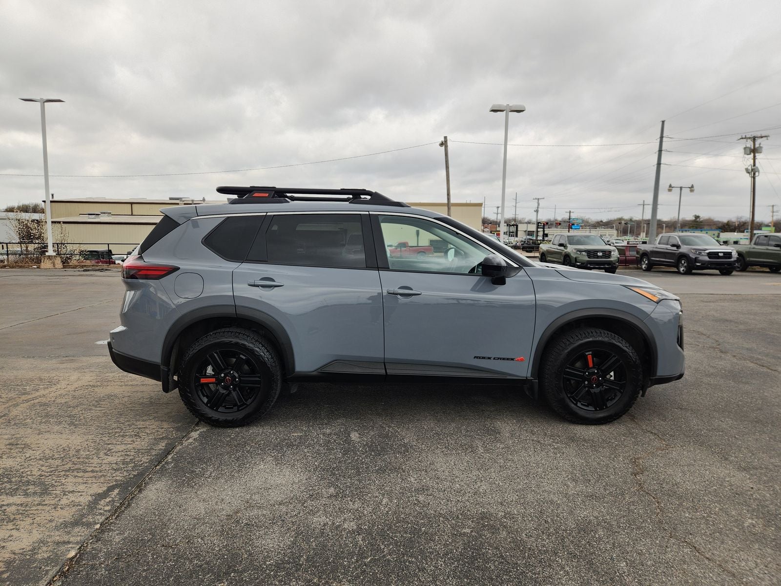 2025 Nissan Rogue Rock Creek