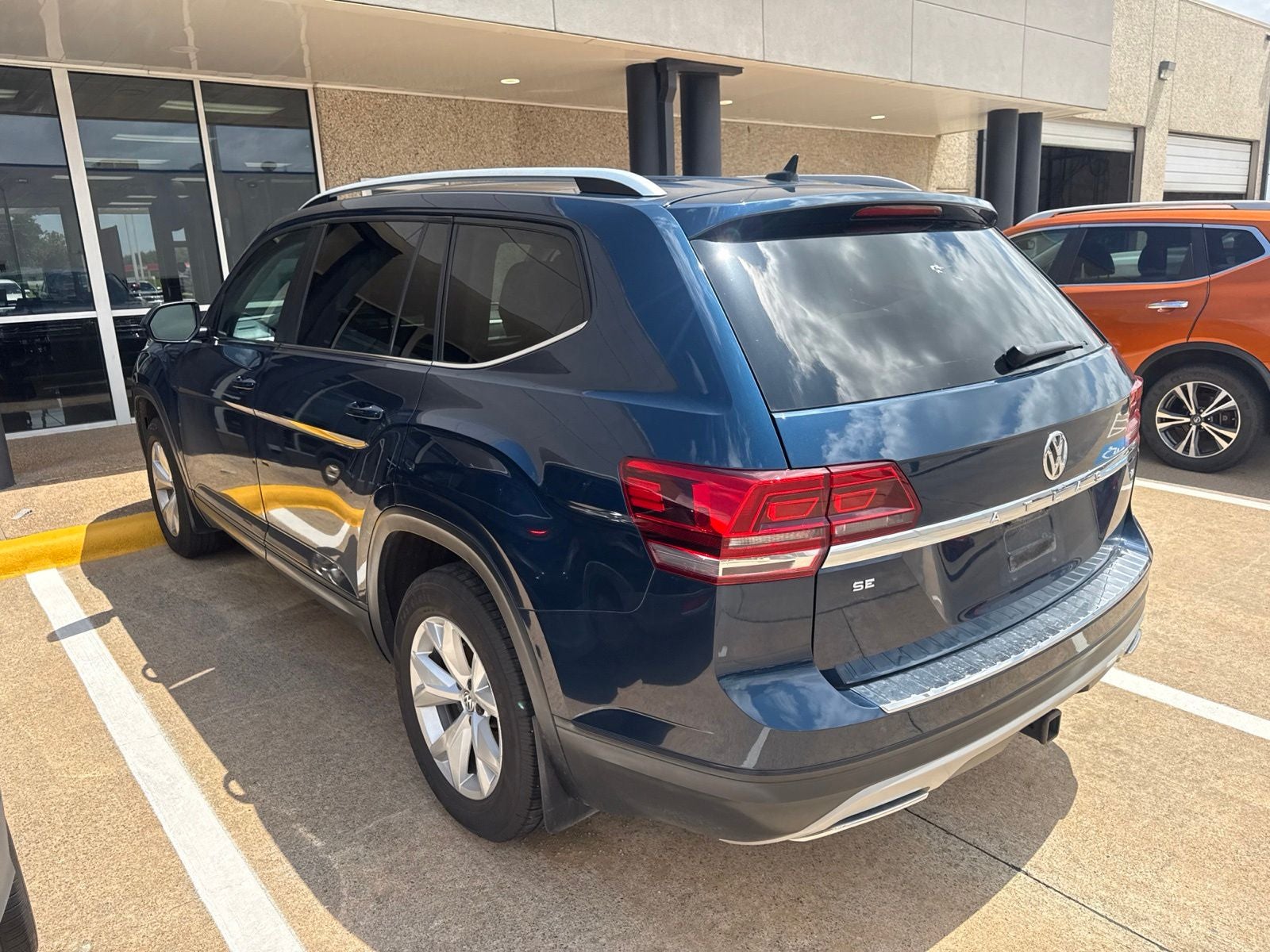 2018 Volkswagen Atlas 3.6L V6 SE w/Technology