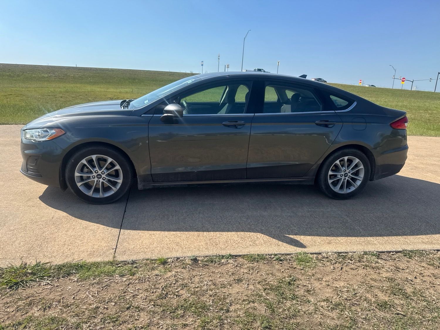 2020 Ford Fusion SE