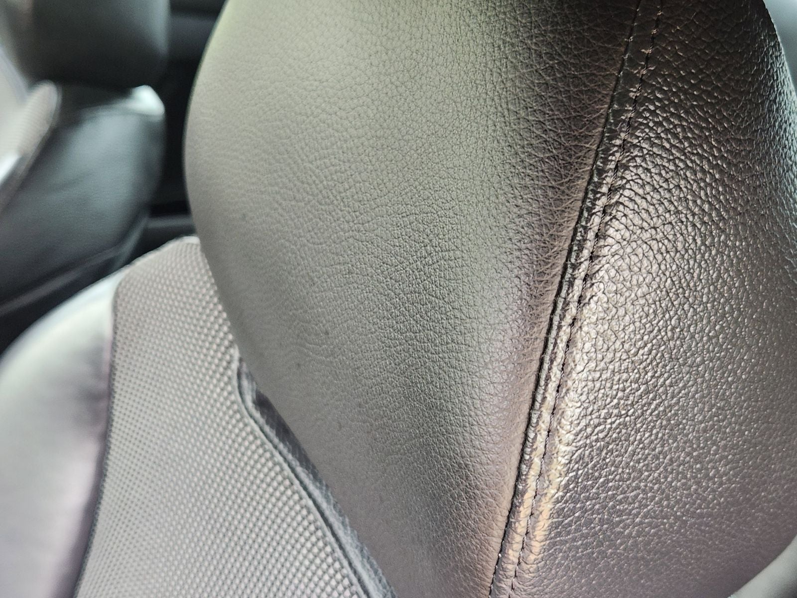 2016 Hyundai Veloster Base