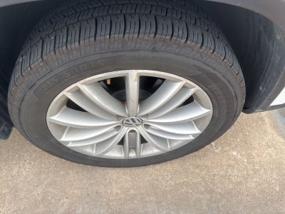 2015 Volkswagen Tiguan SE w/Appearance