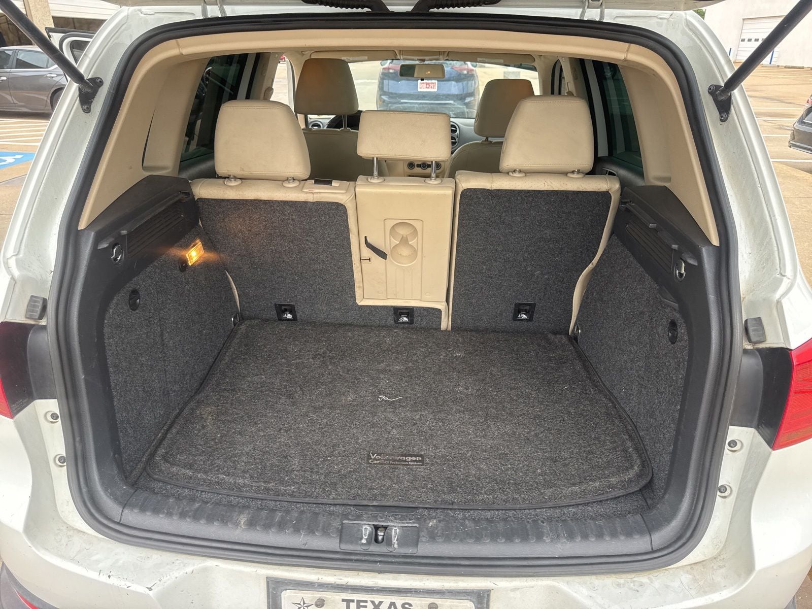 2015 Volkswagen Tiguan SE w/Appearance