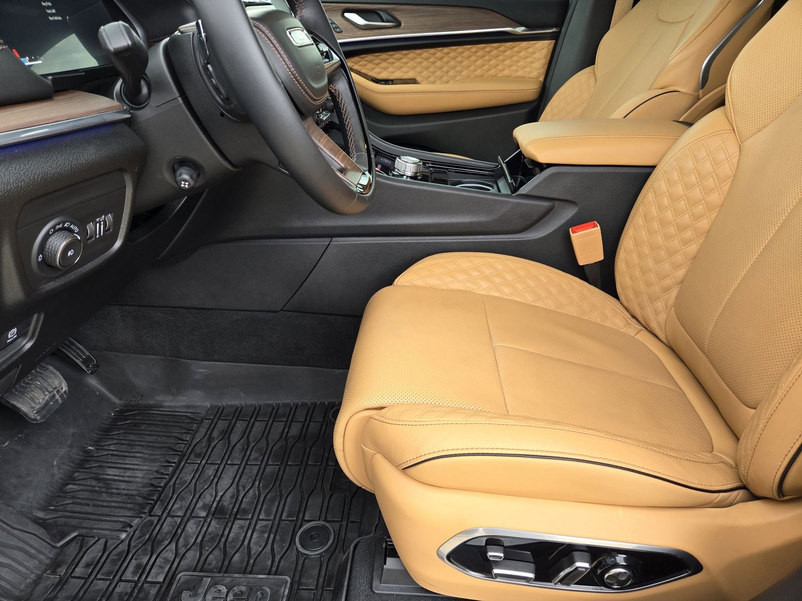 2024 Jeep Grand Cherokee L Summit