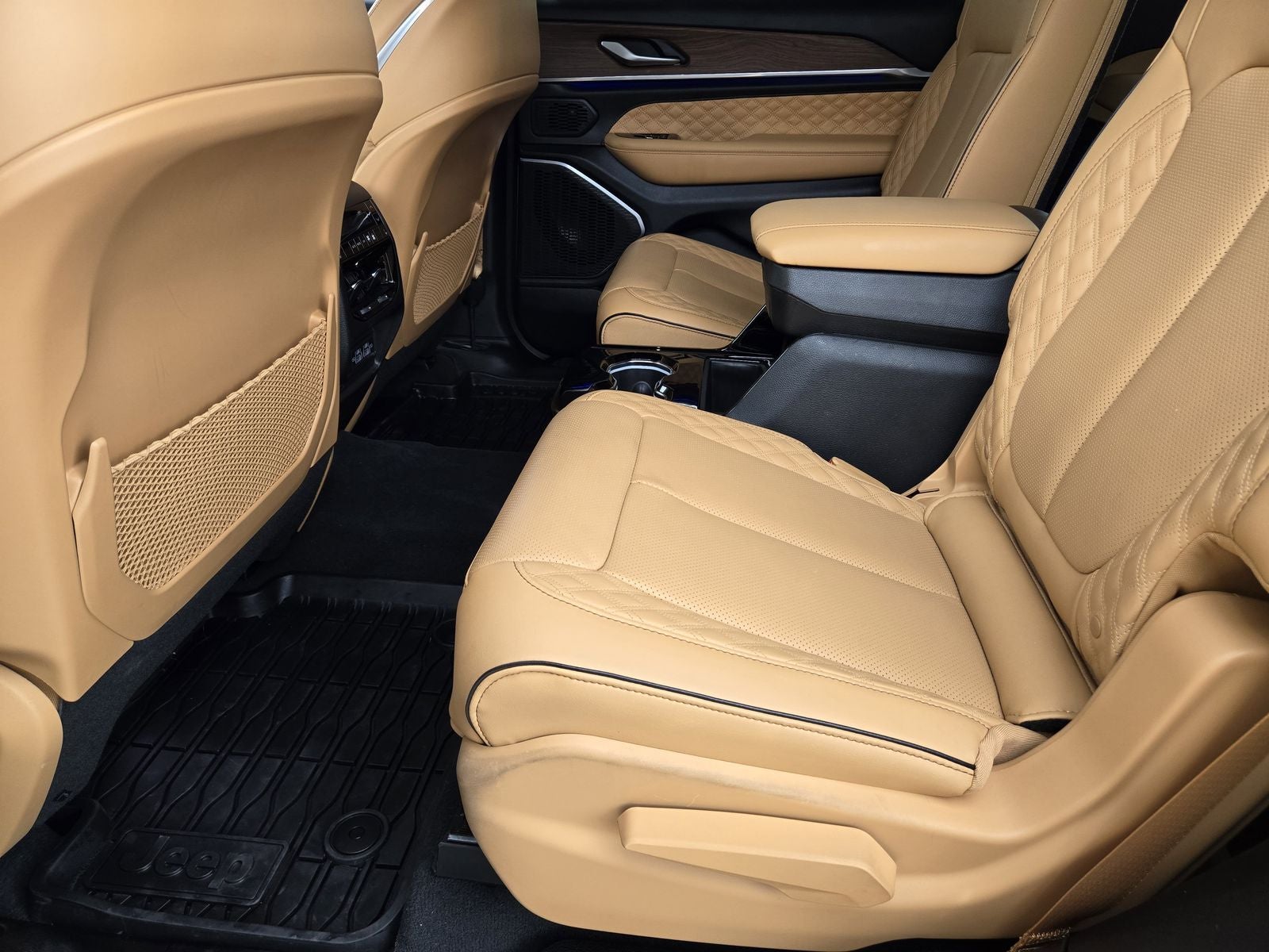 2024 Jeep Grand Cherokee L Summit