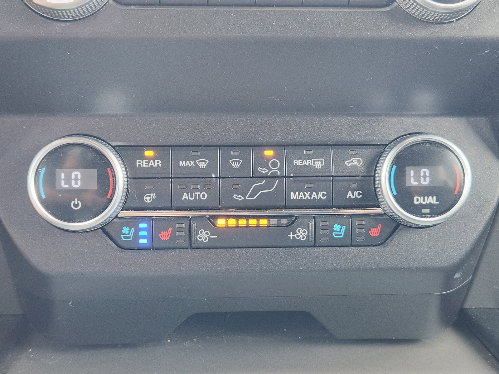 2020 Ford Expedition Max XLT