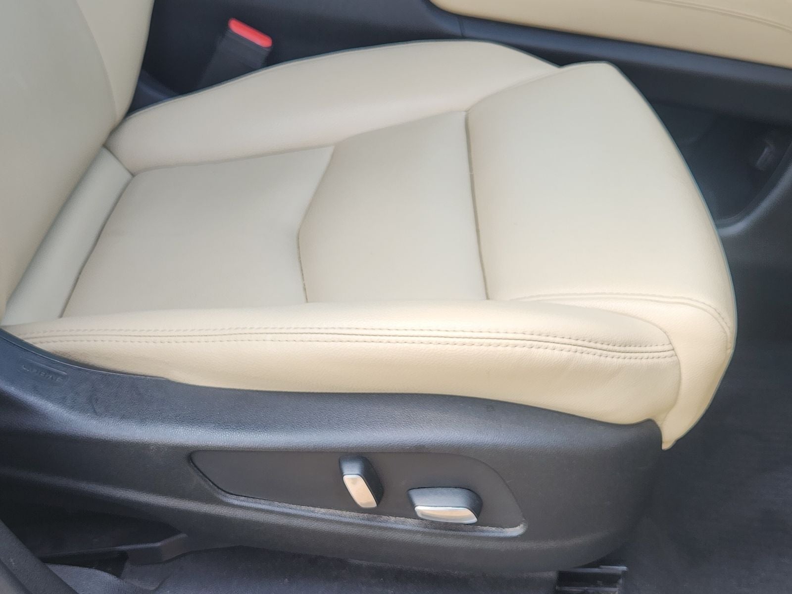 2017 Cadillac XT5 Base