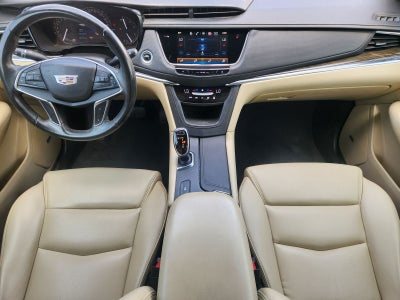 2017 Cadillac XT5 Base