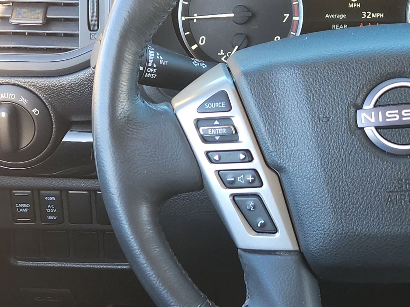 2024 Nissan Titan SV