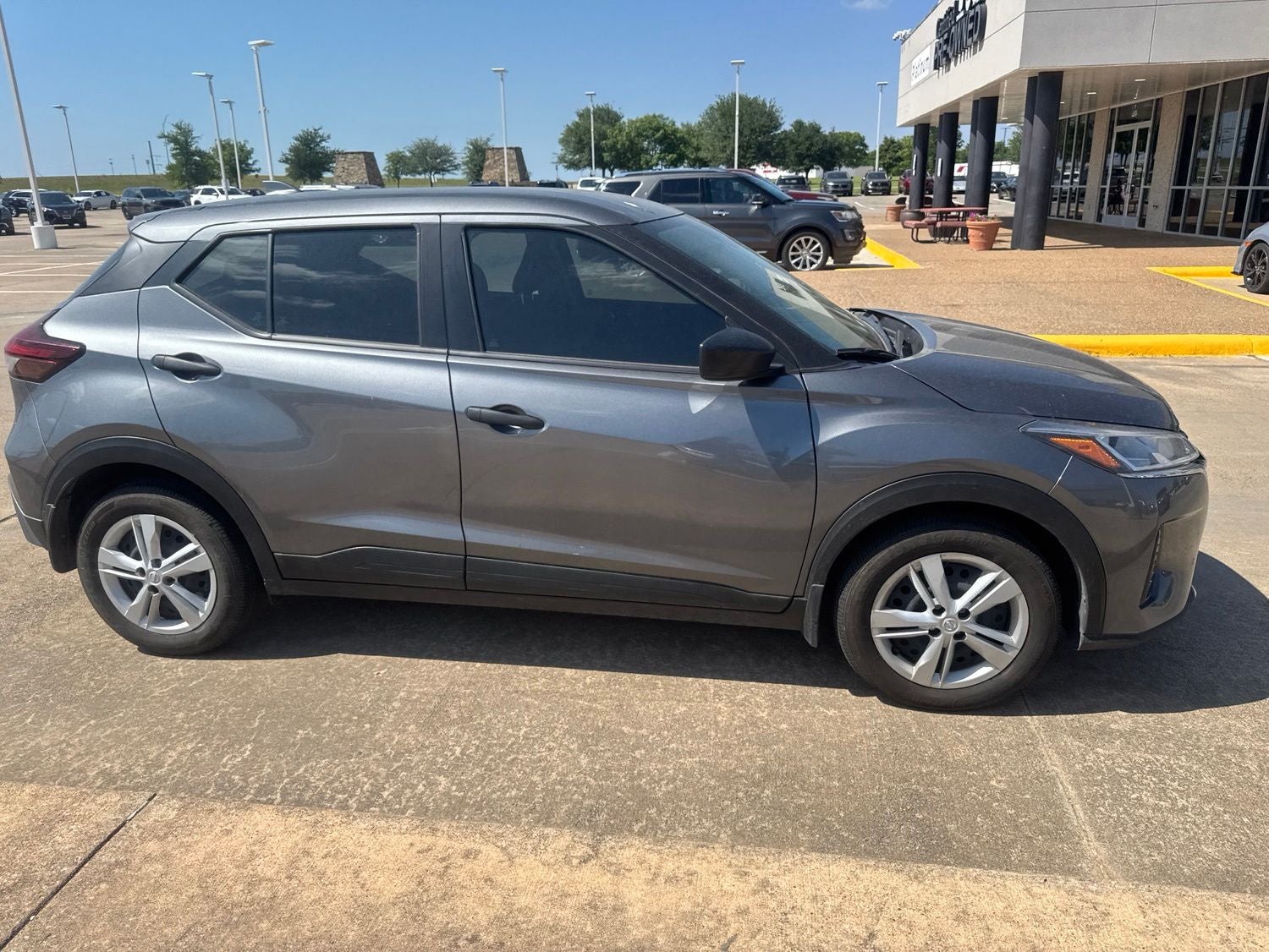 2024 Nissan Kicks S