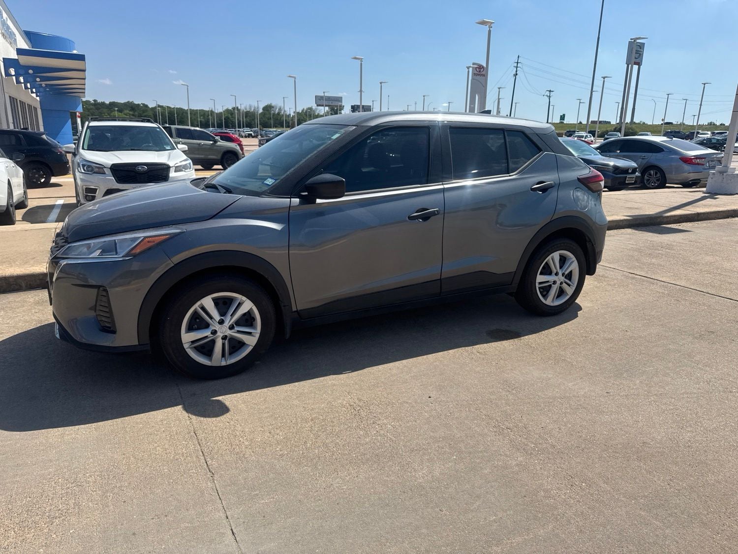 2024 Nissan Kicks S