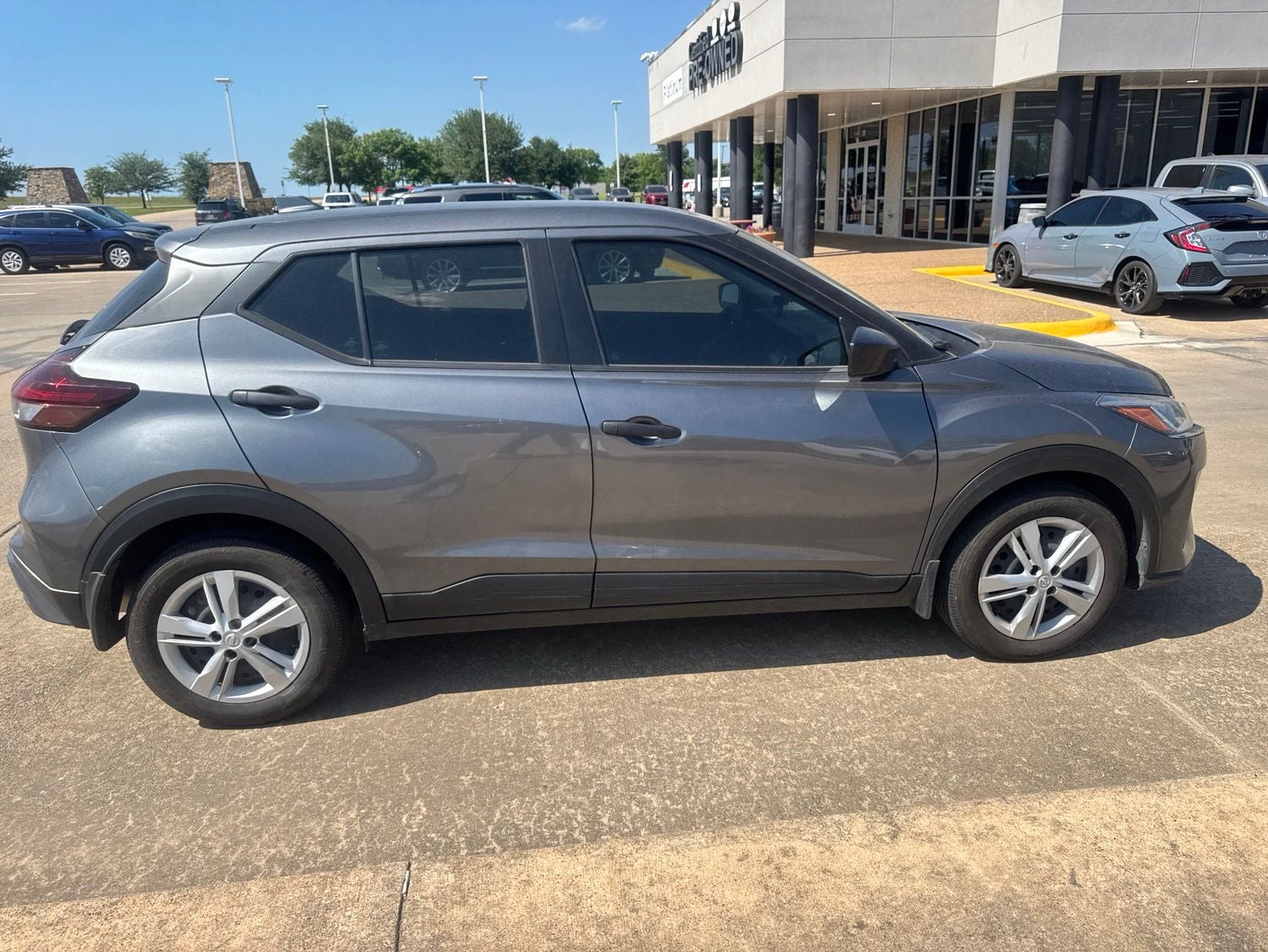 2024 Nissan Kicks S