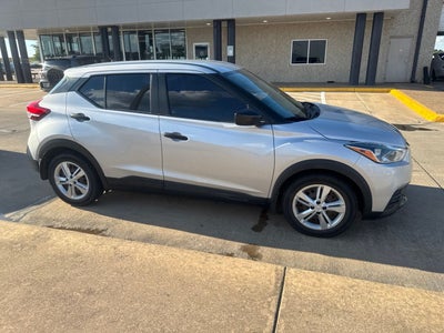 2020 Nissan Kicks S