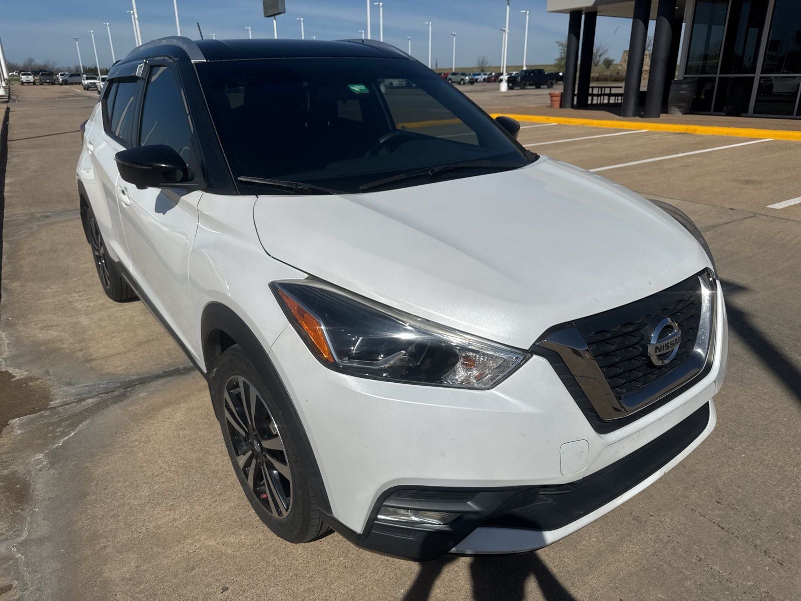 2019 Nissan Kicks SR