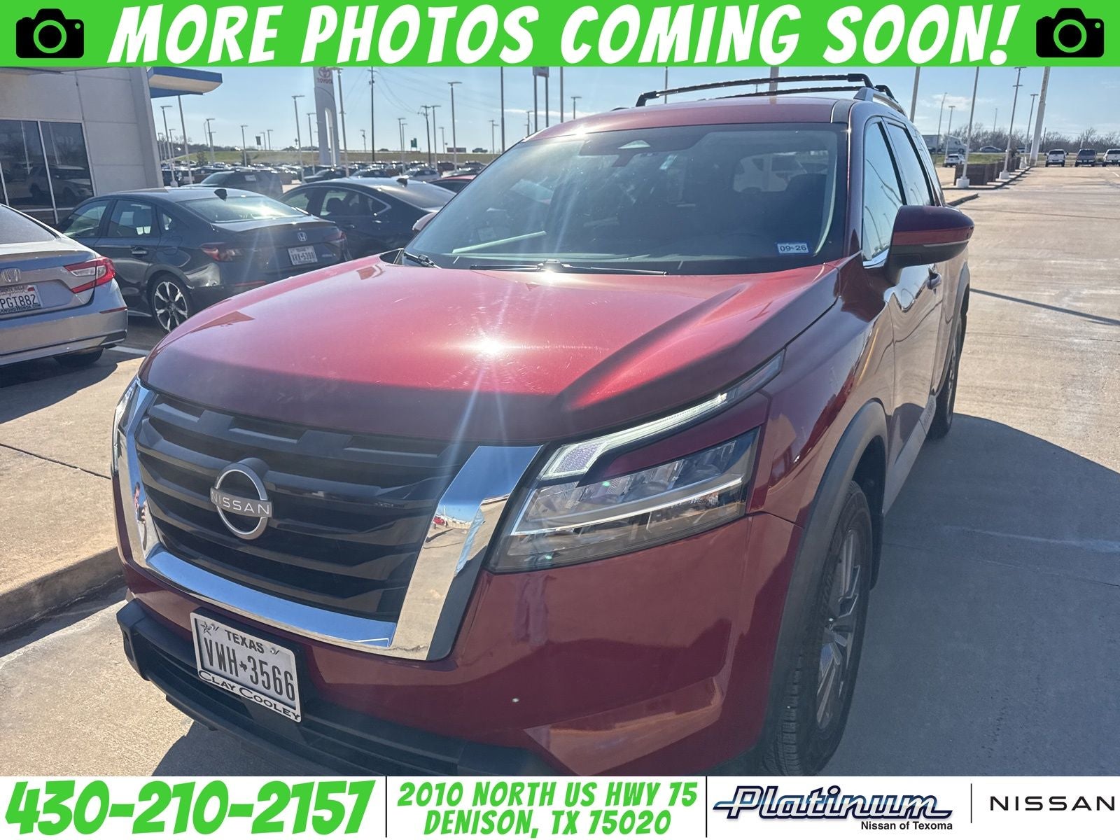 2022 Nissan Pathfinder SV