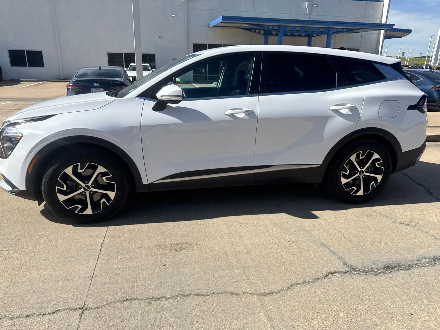 2023 Kia Sportage EX