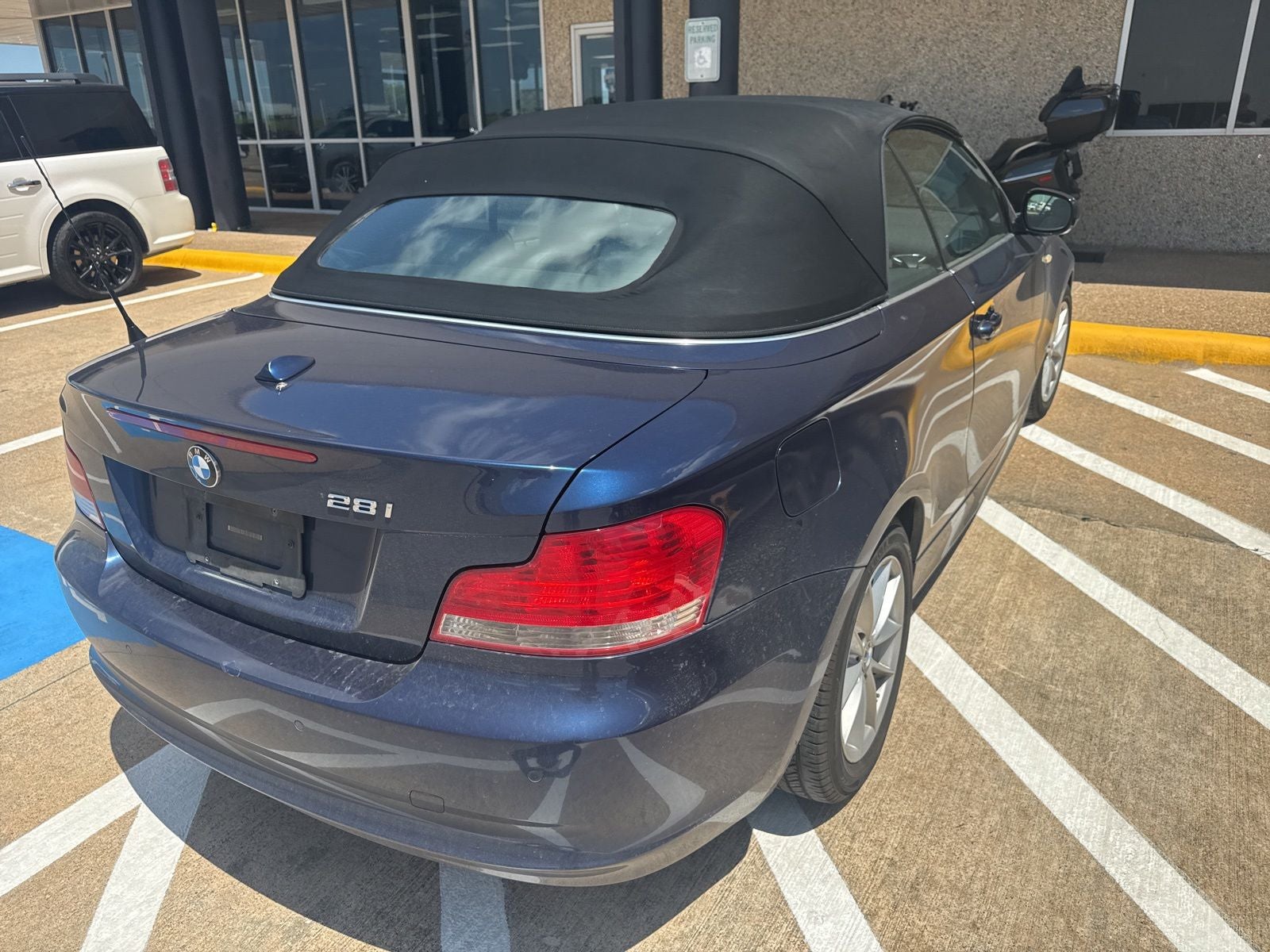 2011 BMW 1 Series 128i