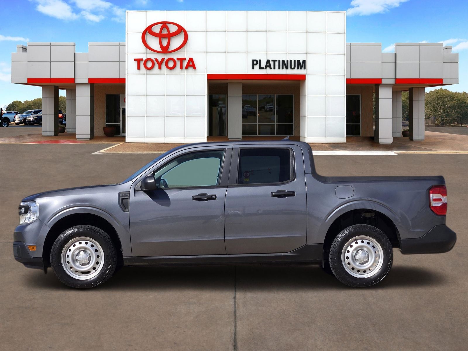 2022 Ford Maverick XL