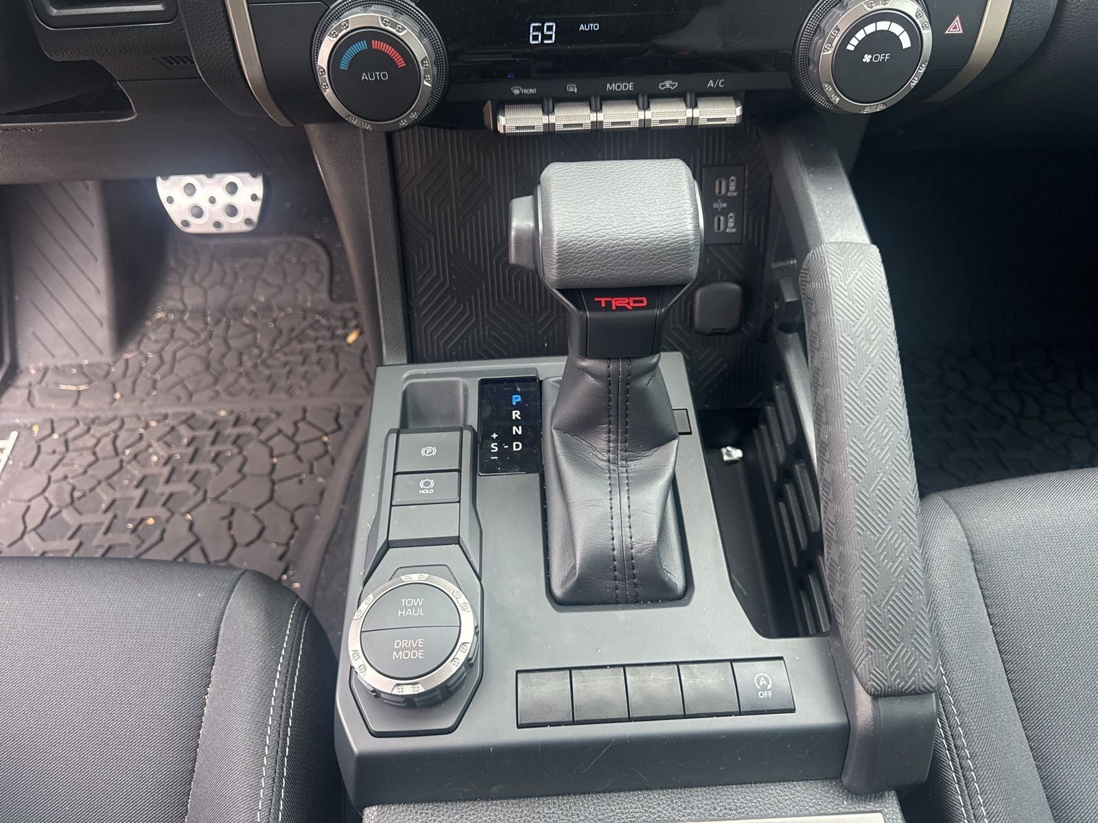 2025 Toyota Tacoma 2WD TRD Sport