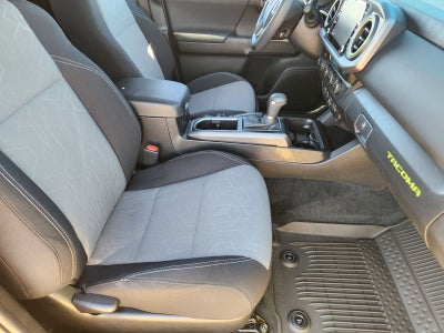 2023 Toyota Tacoma 4WD TRD Off-Road V6