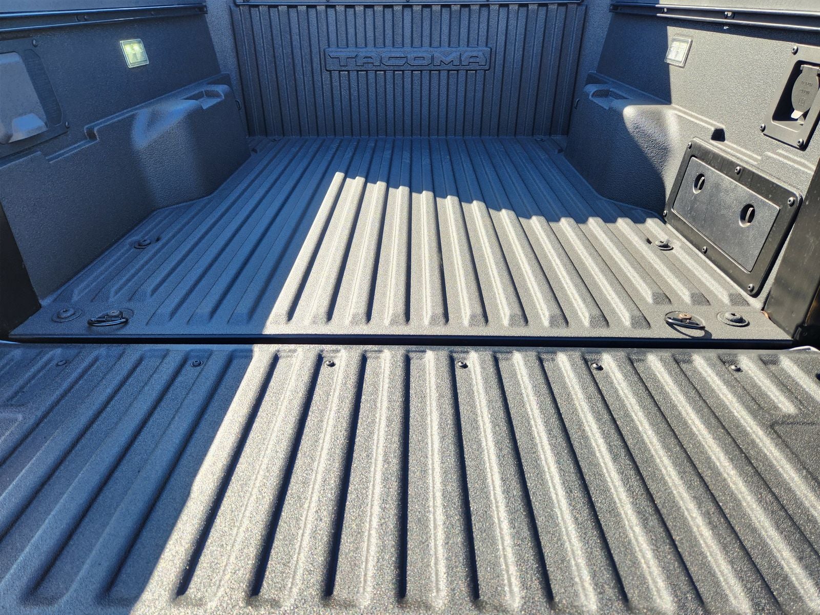 2025 Toyota Tacoma Hybrid TRD Off Road