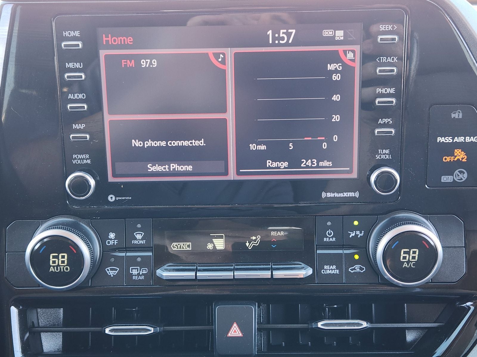 2022 Toyota Highlander L