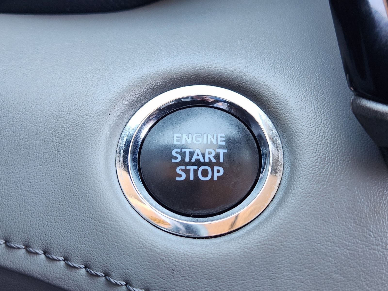 2022 Toyota Highlander L