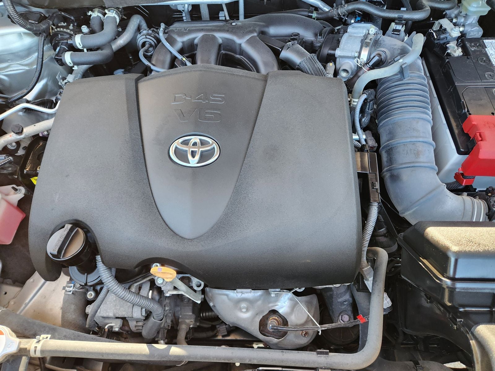 2022 Toyota Highlander L