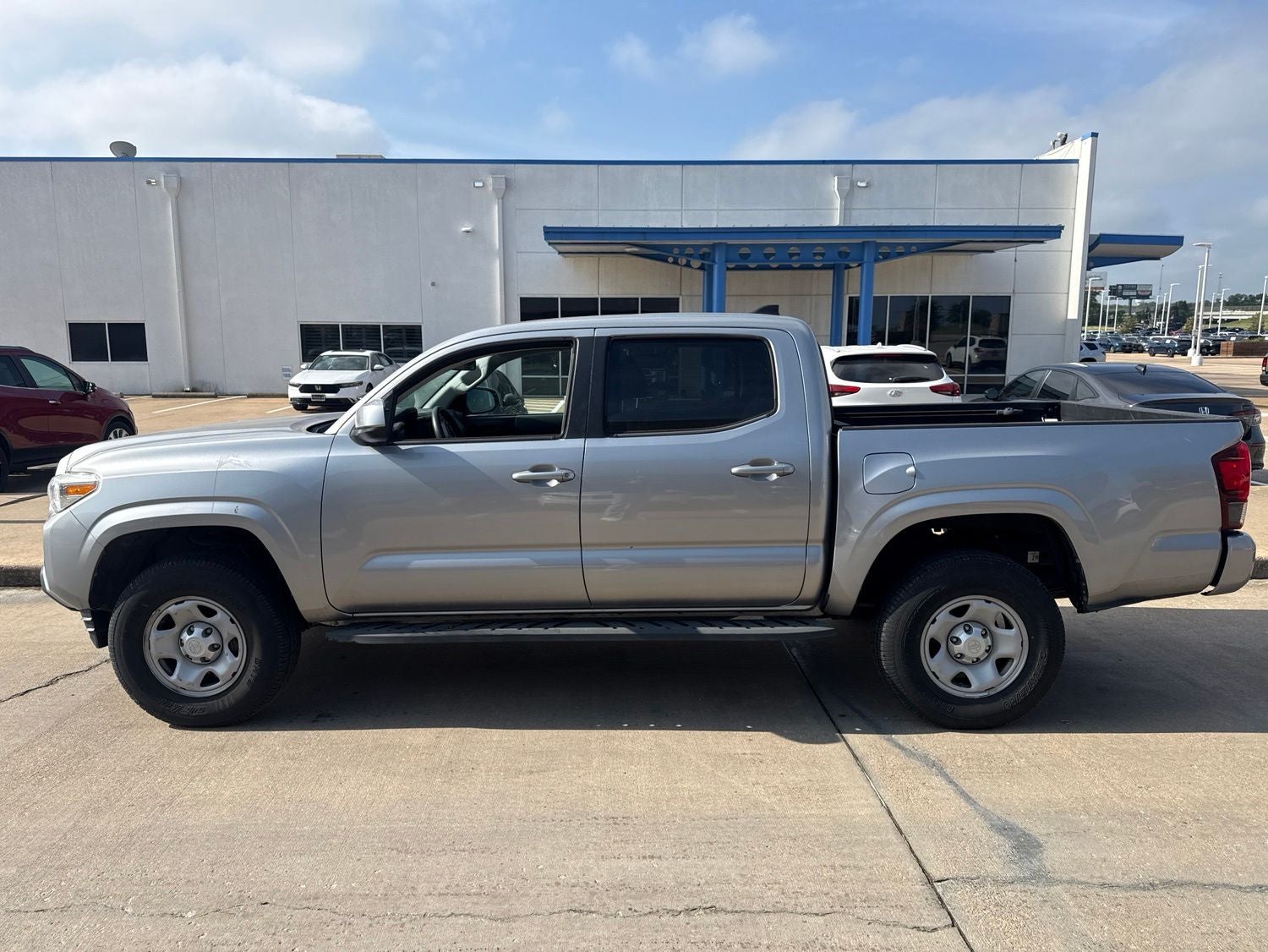 2019 Toyota Tacoma SR