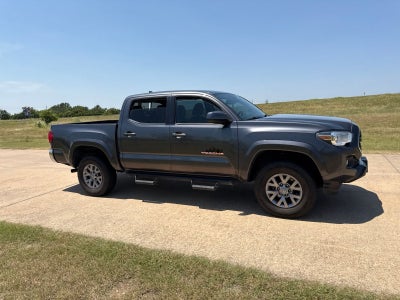 2019 Toyota Tacoma SR5 V6