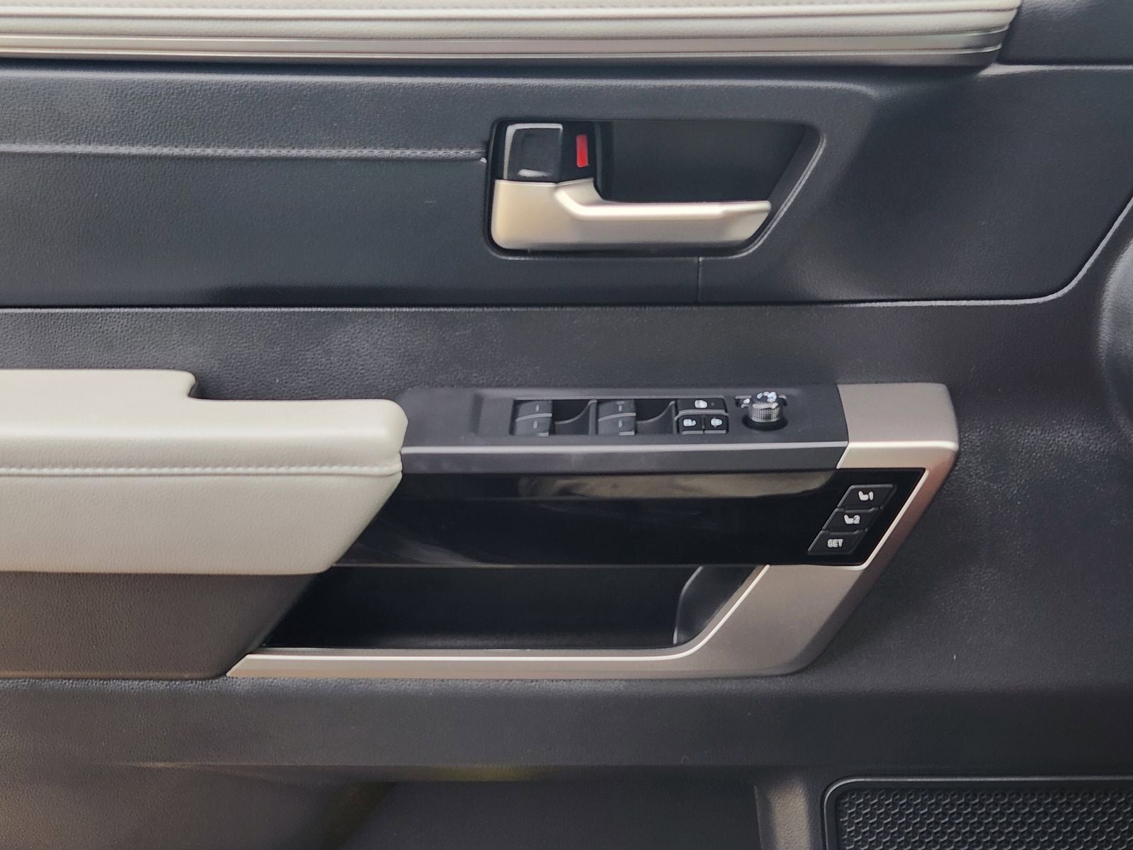 2024 Toyota Tundra 4WD Limited