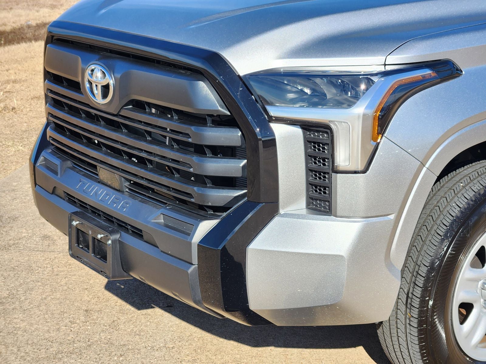 2025 Toyota Tundra 4WD SR