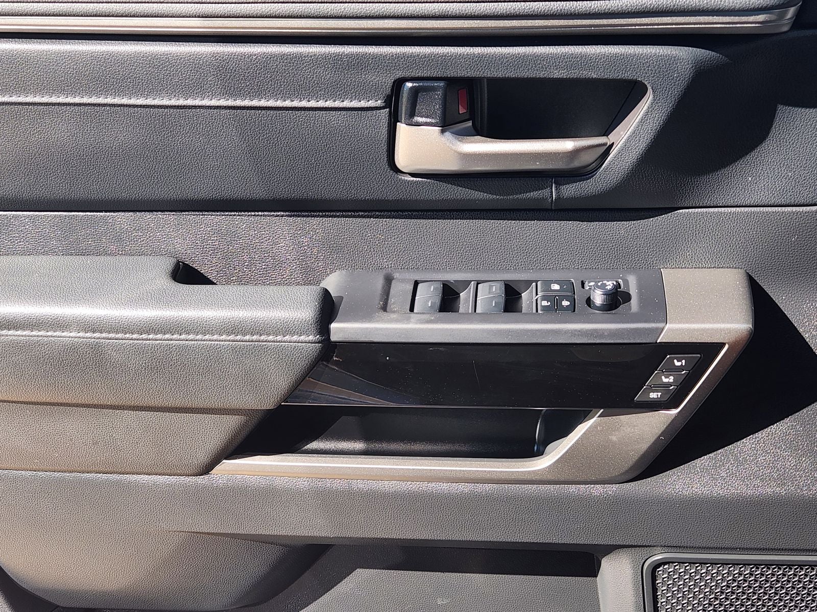 2025 Toyota Tundra 4WD Limited