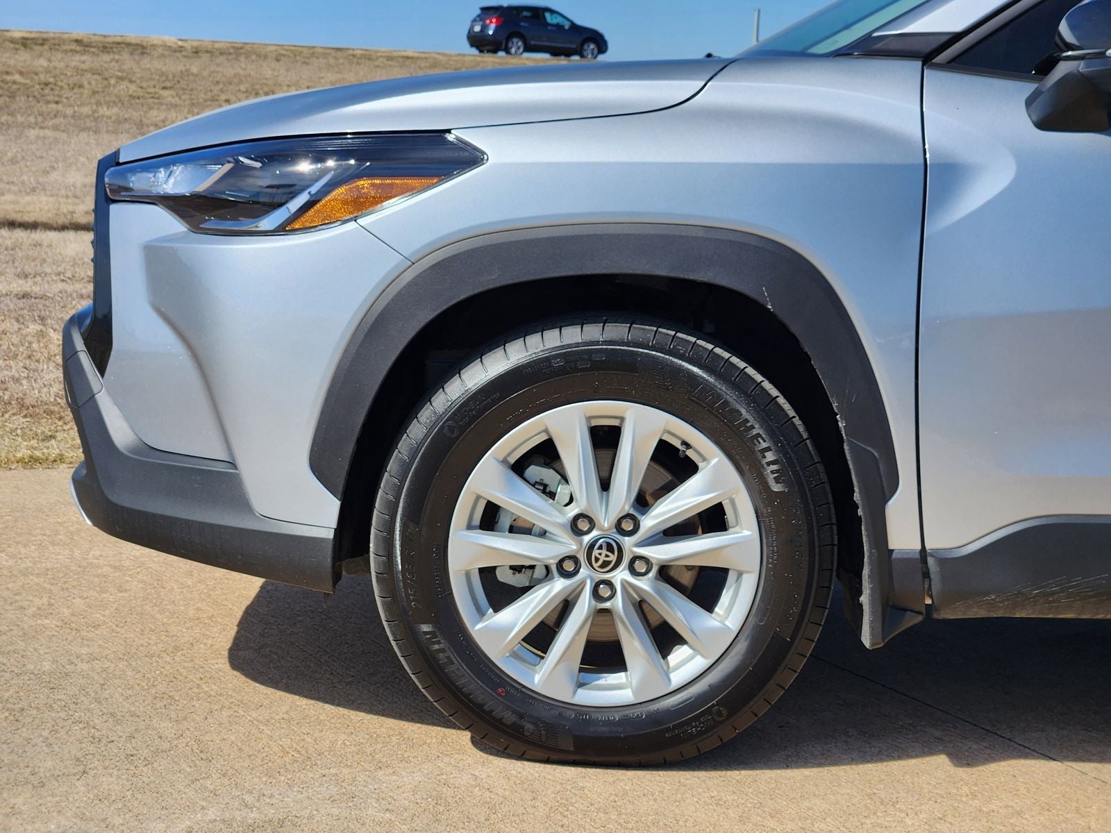 2025 Toyota Corolla Cross LE