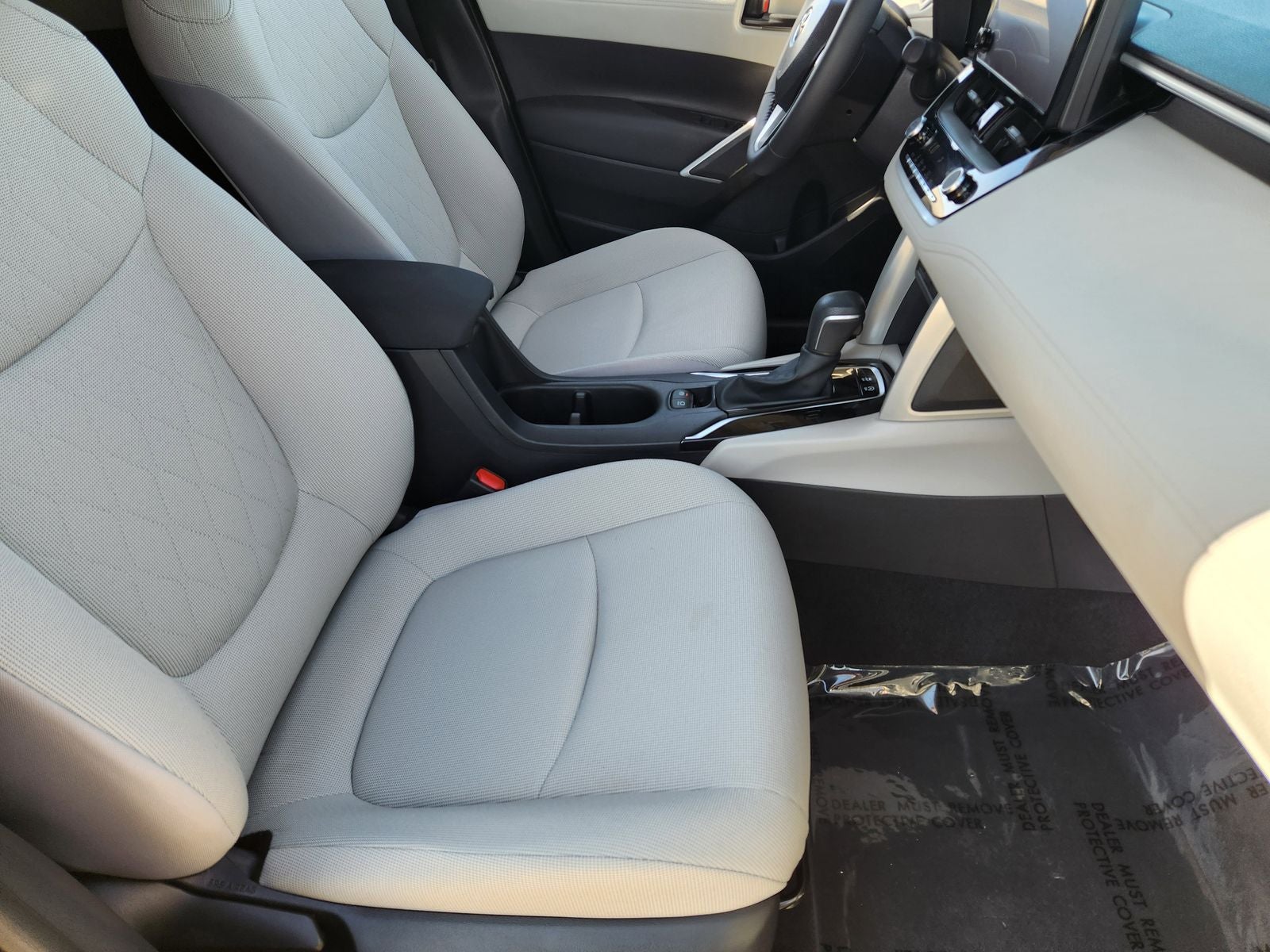 2025 Toyota Corolla Cross LE