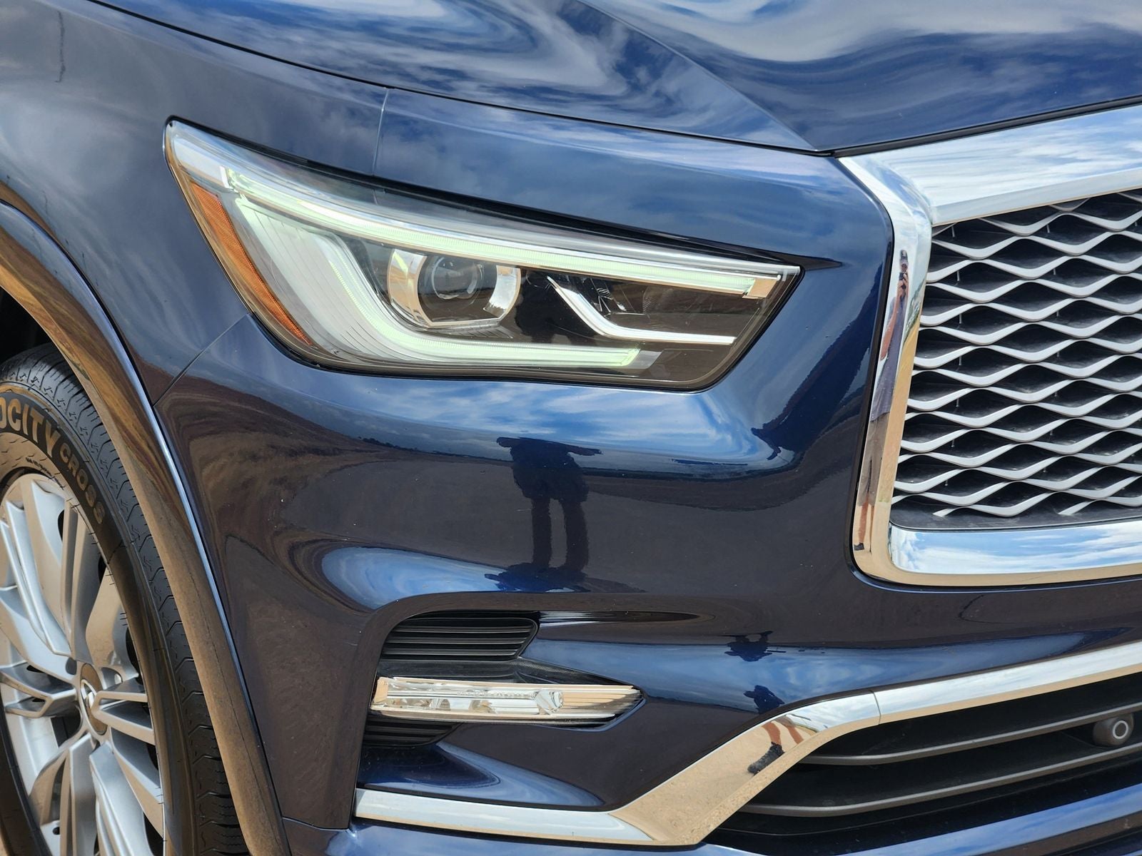 2024 INFINITI QX80 LUXE