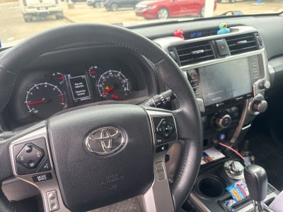 2022 Toyota 4Runner SR5