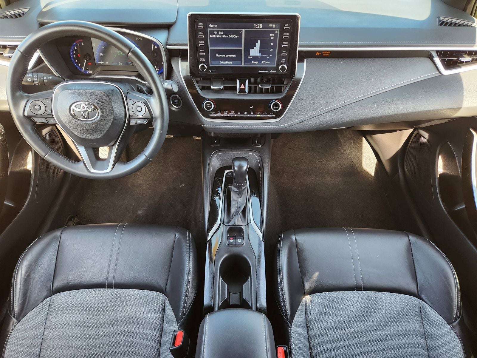 2022 Toyota Corolla Hatchback XSE