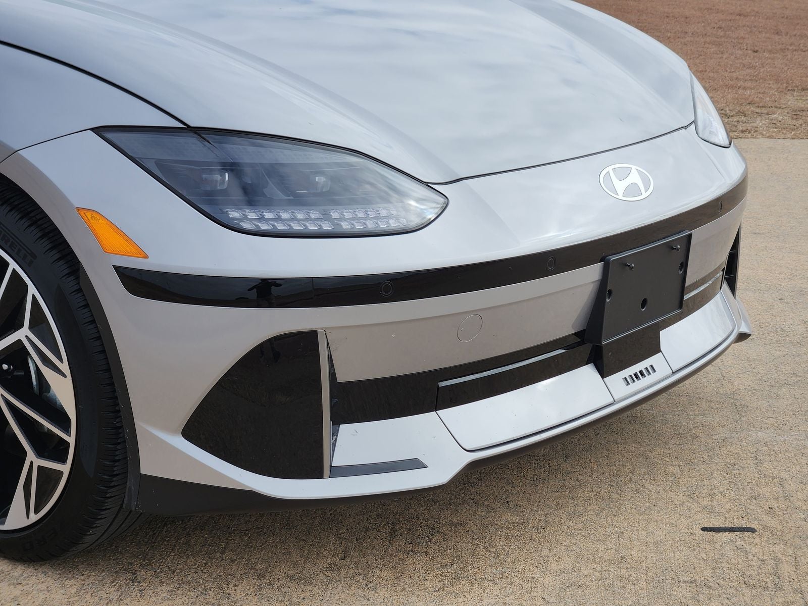 2025 Hyundai IONIQ 6 SEL