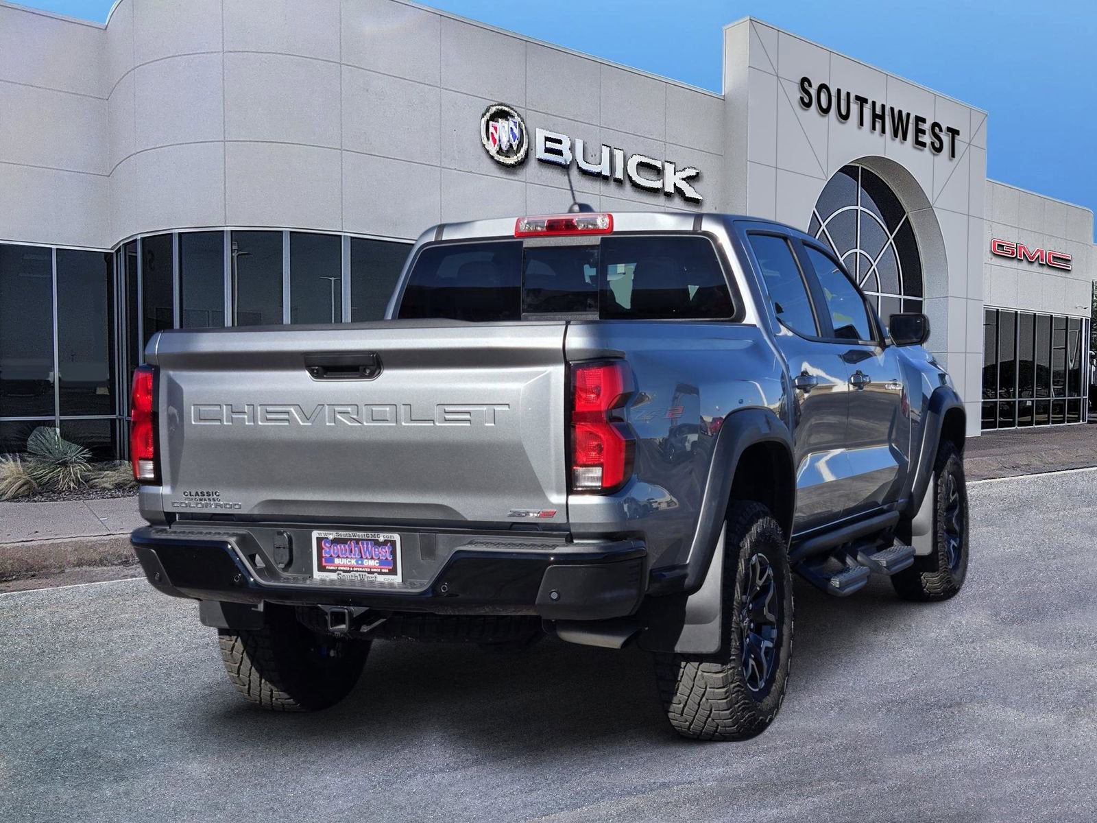 2024 Chevrolet Colorado ZR2