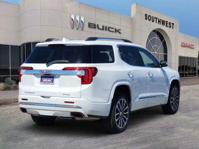 2022 GMC Acadia Denali