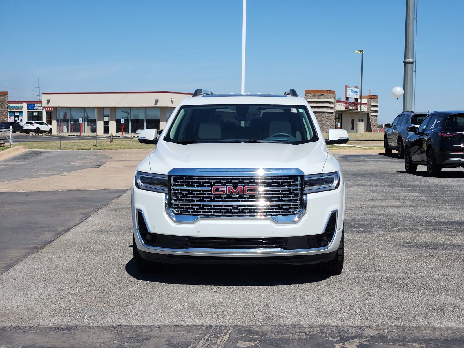 2022 GMC Acadia Denali