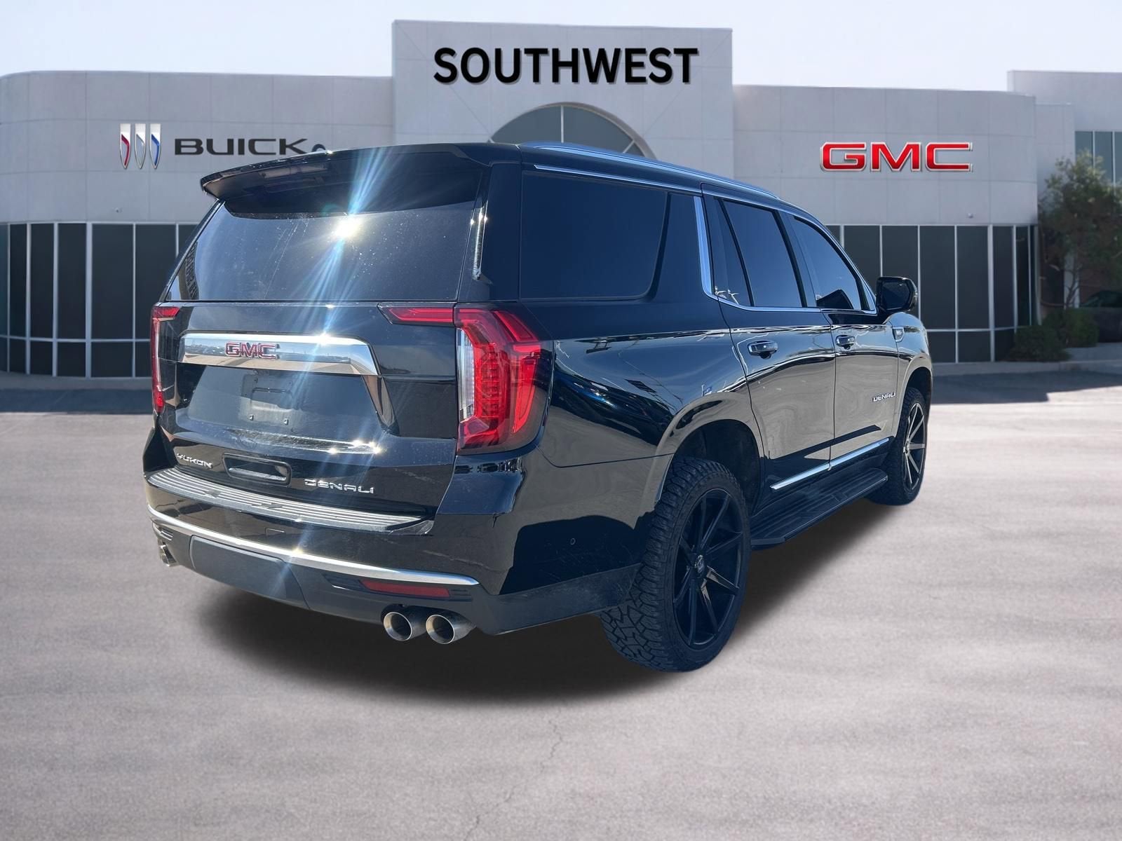 2024 GMC Yukon Denali