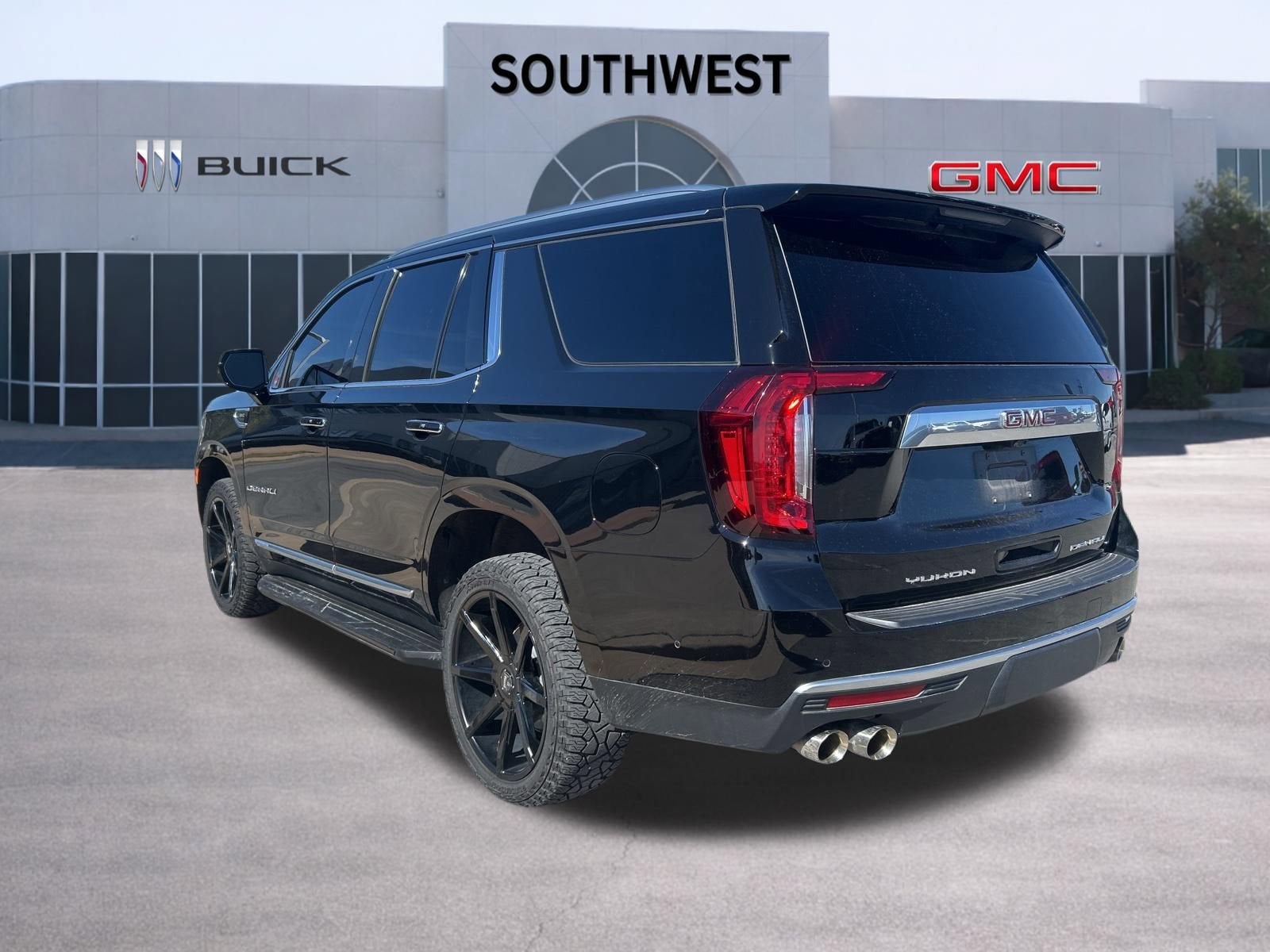 2024 GMC Yukon Denali